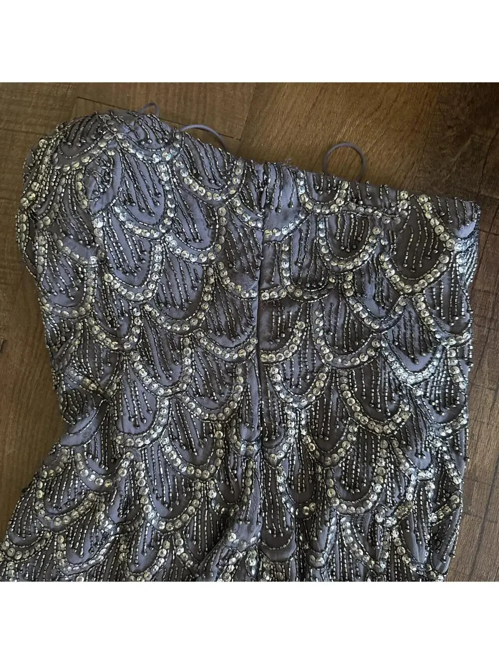 Aidan Mattox Y2K Silver Grey Beaded Scallop Strapless Mini Dress